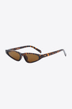 Load image into Gallery viewer, Polycarbonate Frame UV400 Cat Eye Sunglasses